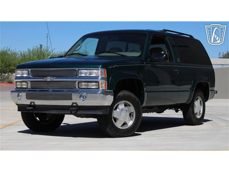 1996 Chevrolet Tahoe 1st Gen - Image 2 of 31