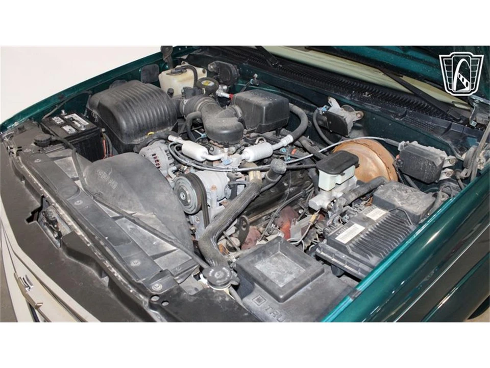 1996 Chevrolet Tahoe 1st Gen - Image 13 of 31