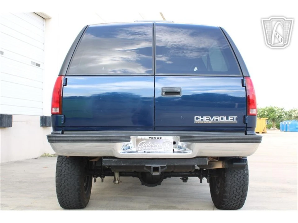 1996 Chevrolet Tahoe 1st Gen - Image 26 of 31
