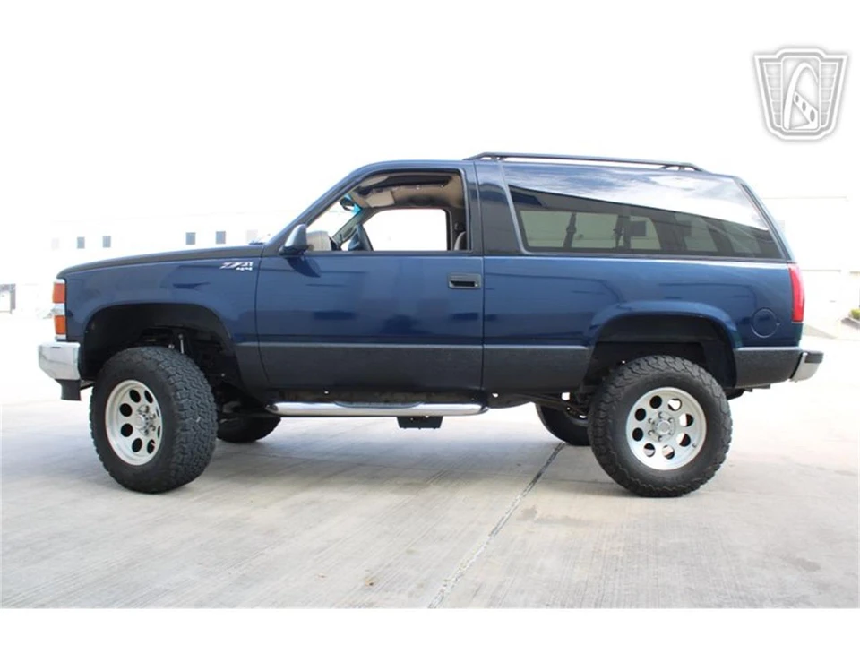 1996 Chevrolet Tahoe 1st Gen - Image 22 of 31