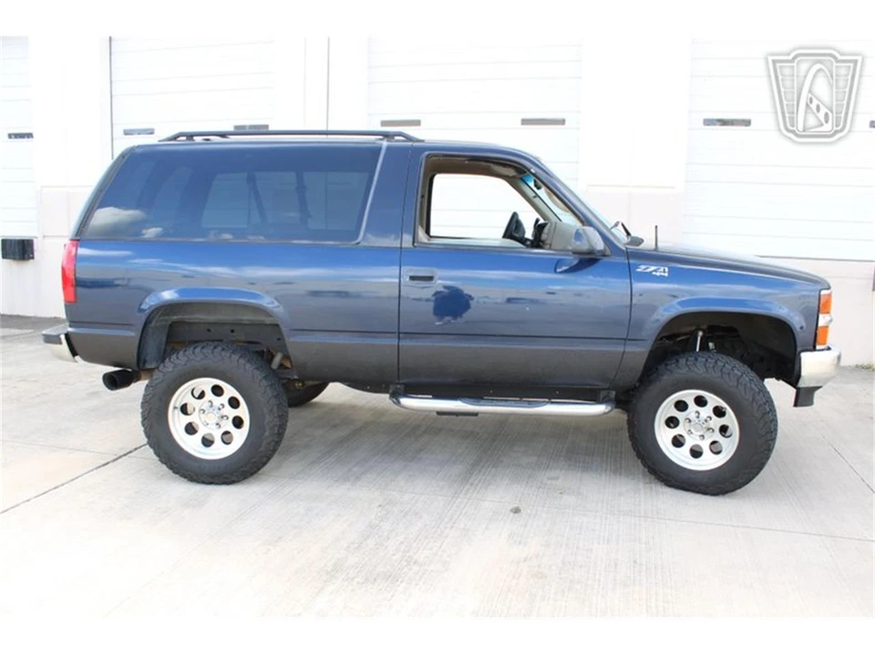 1996 Chevrolet Tahoe 1st Gen - Image 30 of 31