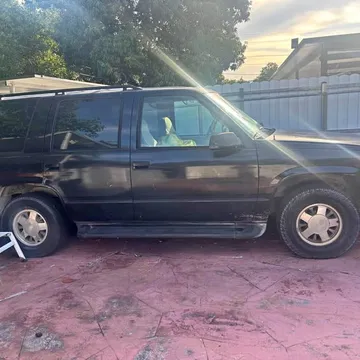 1996 Chevrolet Tahoe Commercial Sport Utility 4D