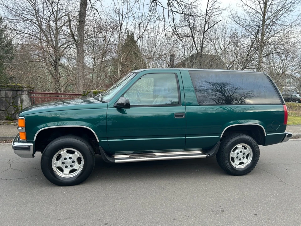 1996 Chevrolet Tahoe 1st Gen - Image 2 of 21