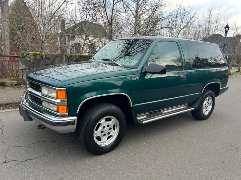 1996 Chevrolet Tahoe 1st Gen - Image 3 of 21