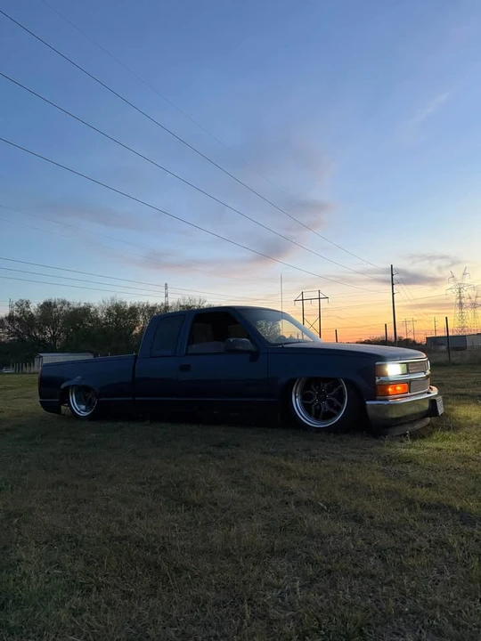 1996 Chevrolet C/K 4th Gen - Image 2 of 13