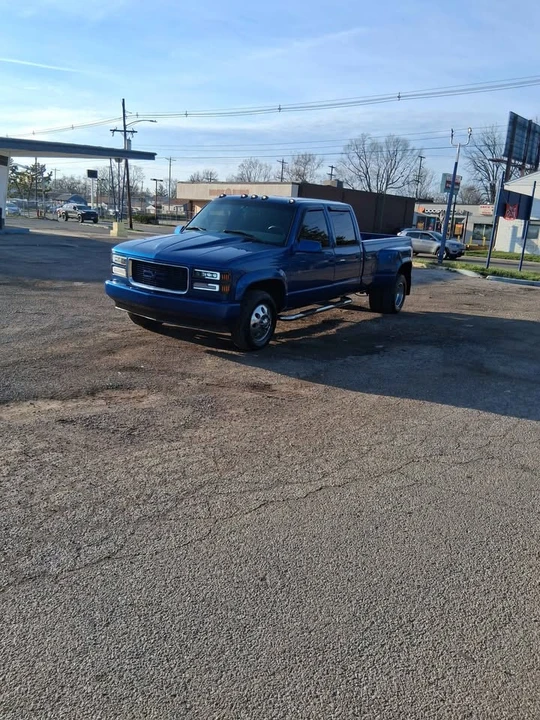 1996 Chevrolet C/K 4th Gen - Image 2 of 19