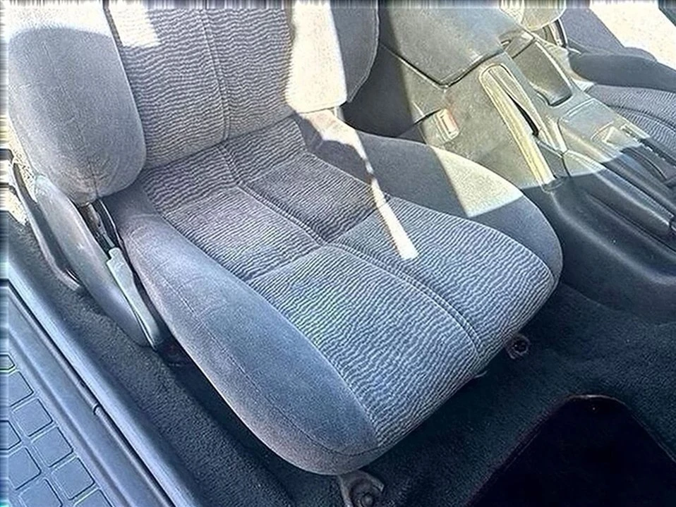 1996 Chevrolet Camaro 4th Gen - Image 6 of 15