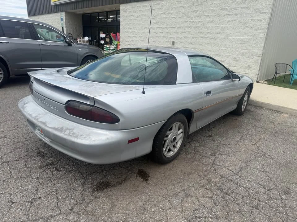1996 Chevrolet Camaro 4th Gen - Image 6 of 12