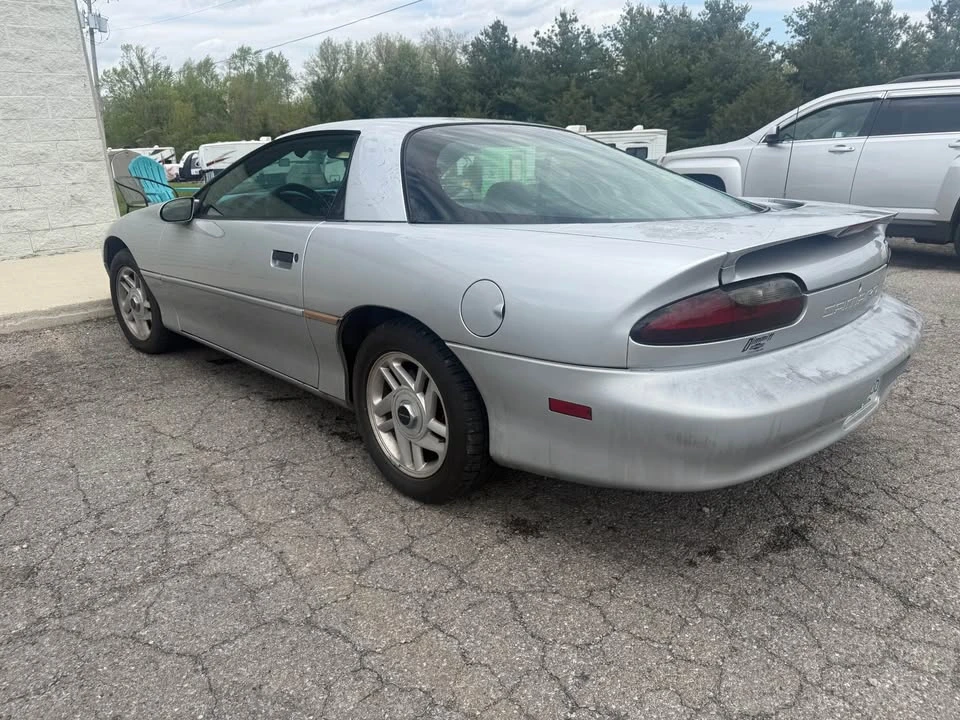 1996 Chevrolet Camaro 4th Gen - Image 8 of 12