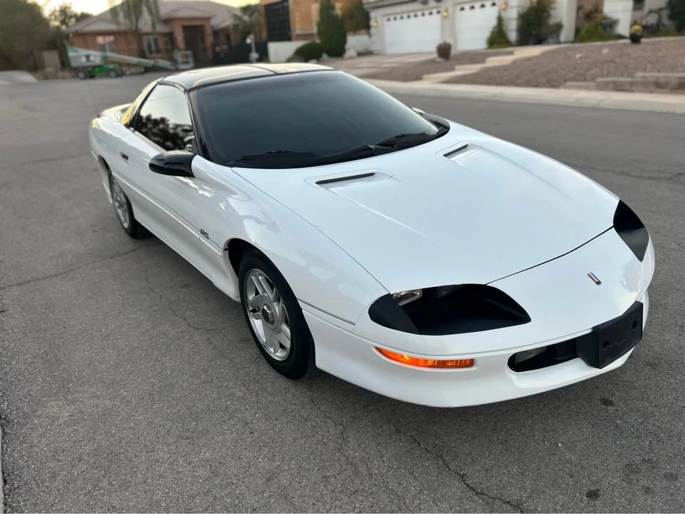 1996 Chevrolet Camaro 4th Gen - Image 2 of 10