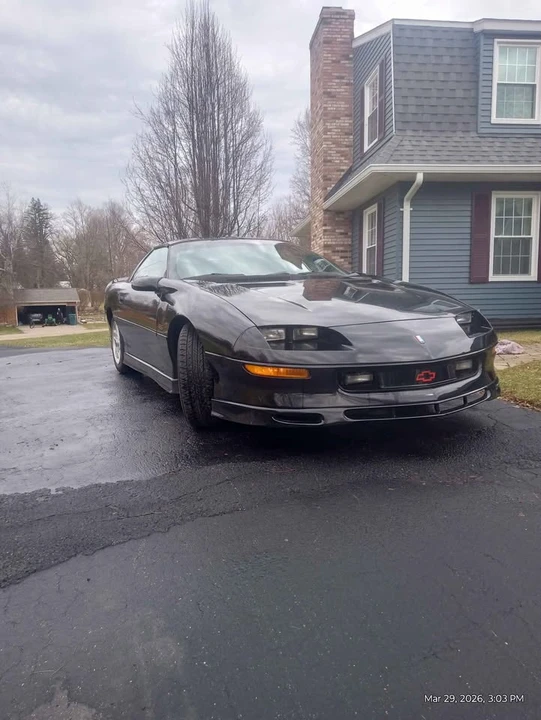 1996 Chevrolet Camaro 4th Gen - Image 2 of 9