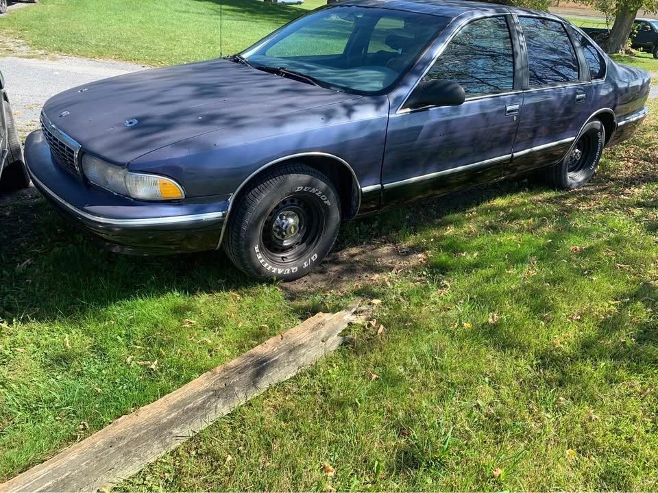 1996 Chevrolet Caprice - Image 2 of 5