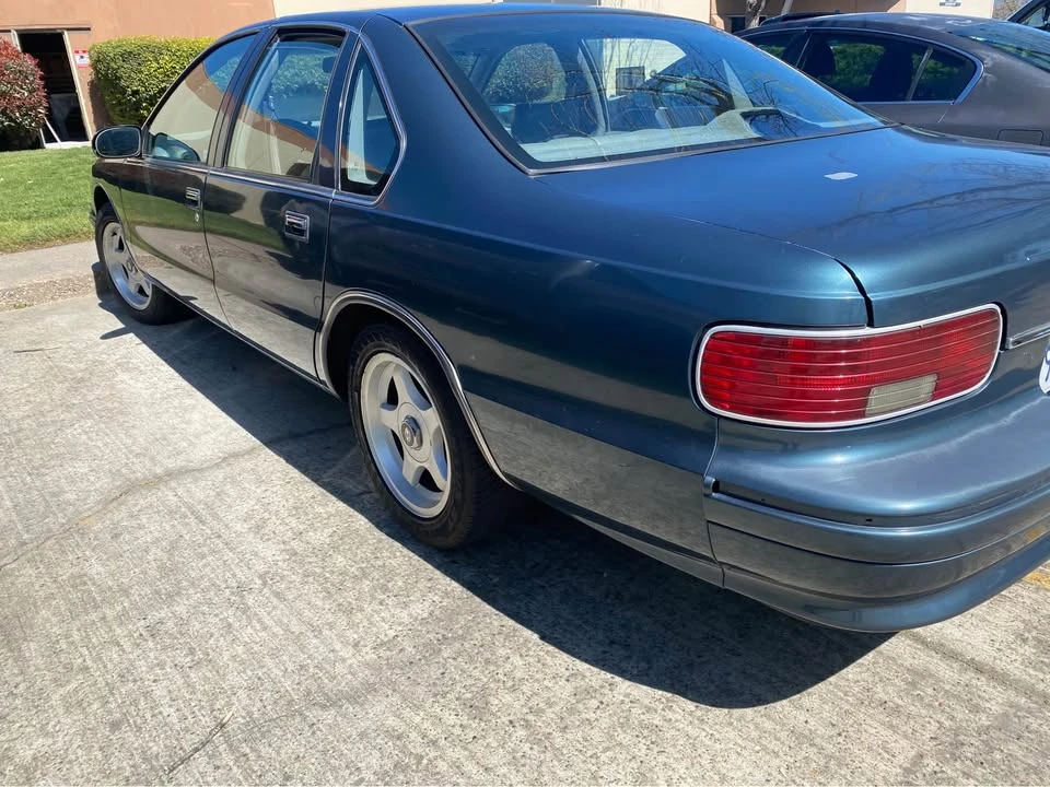 1996 Chevrolet Caprice - Image 3 of 6