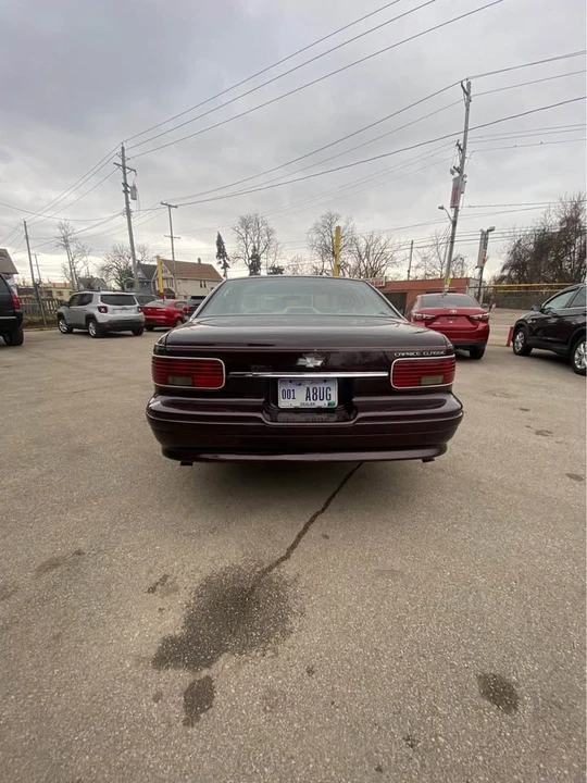 1996 Chevrolet Caprice - Image 5 of 12