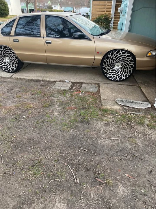 1996 Chevrolet Caprice - Image 5 of 8