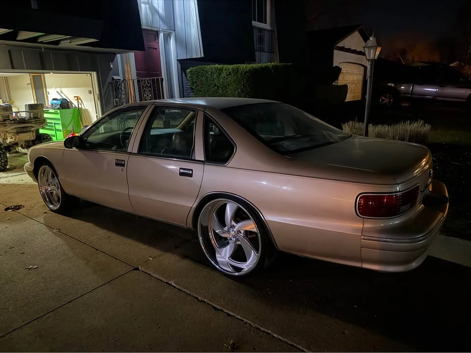 1996 Chevrolet Caprice - Image 7 of 12