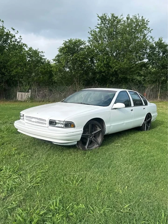 1996 Chevrolet Caprice - Image 3 of 6