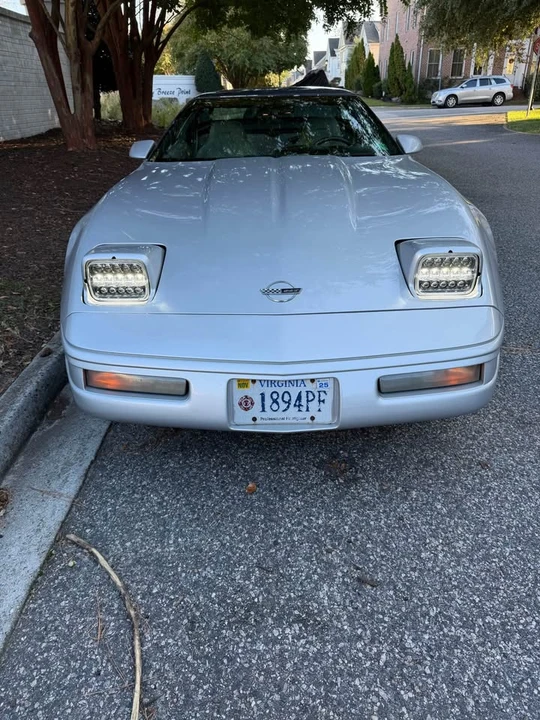 1996 Chevrolet Corvette C4 - Image 5 of 12