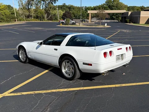 1996 Chevrolet Corvette C4 - Image 3 of 20