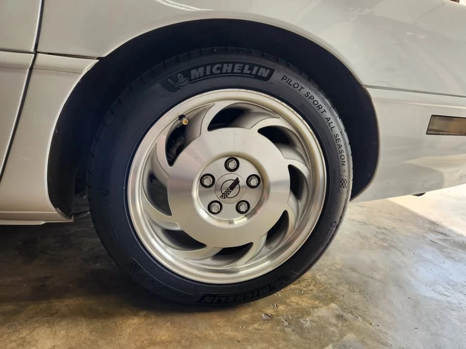 1996 Chevrolet Corvette C4 - Image 18 of 19
