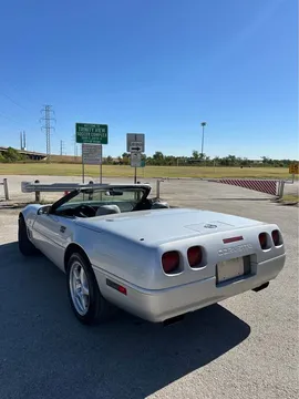 1996 Chevrolet Corvette C4 - Image 3 of 16