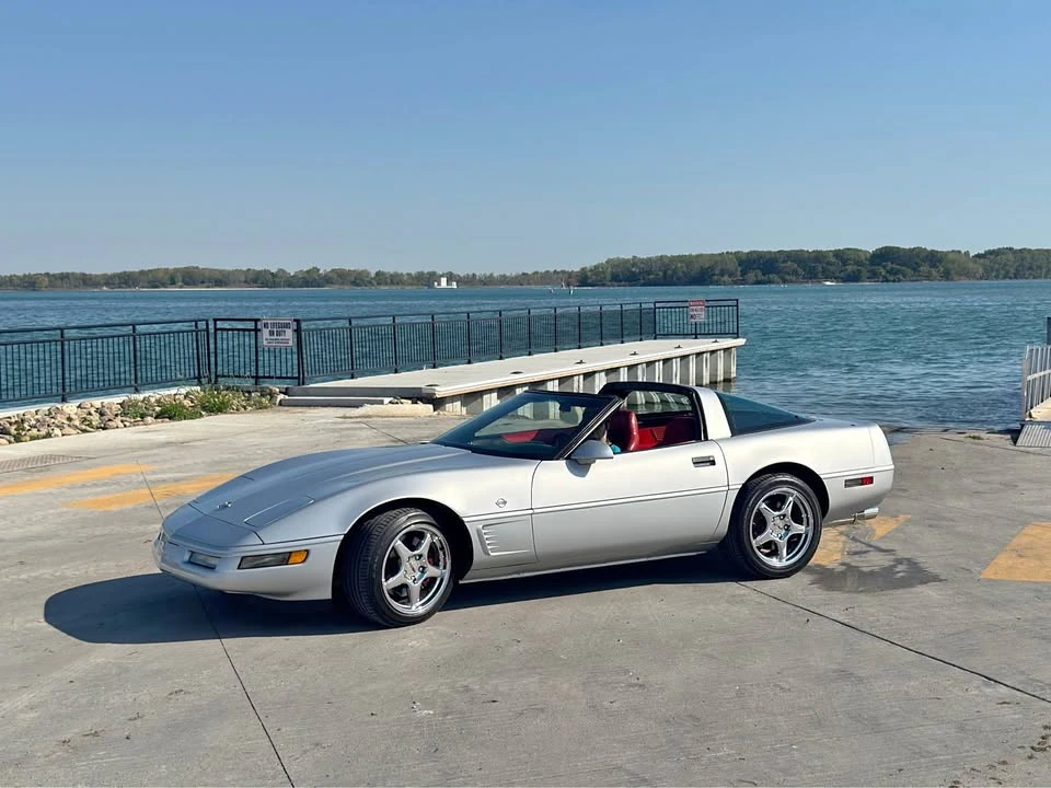 1996 Chevrolet Corvette C4 - Image 1 of 10