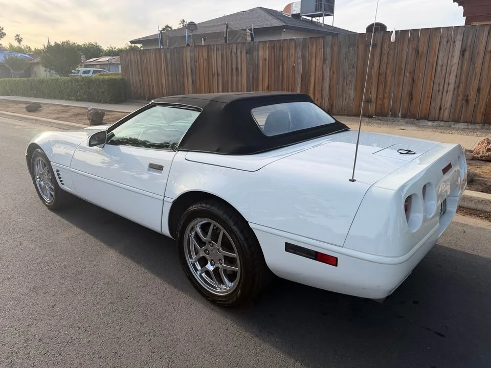 1996 Chevrolet Corvette C4 - Image 2 of 6