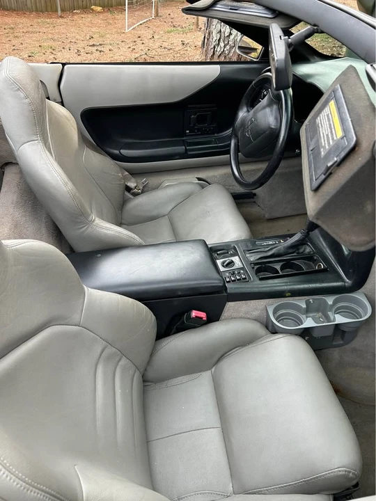 1996 Chevrolet Corvette C4 - Image 13 of 18