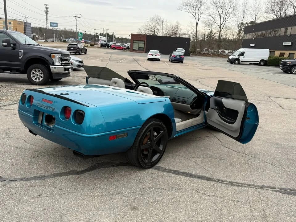 1996 Chevrolet Corvette C4 - Image 17 of 19