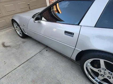 1996 Chevrolet Corvette C4 - Image 2 of 17