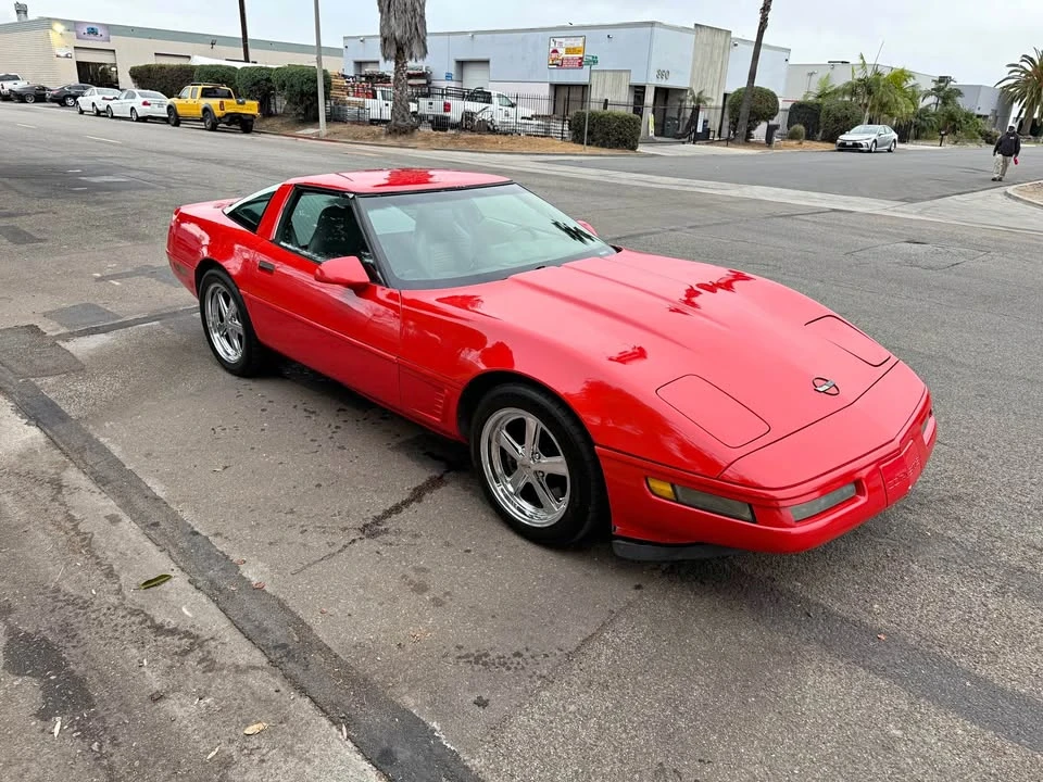 1996 Chevrolet Corvette C4 - Image 1 of 12