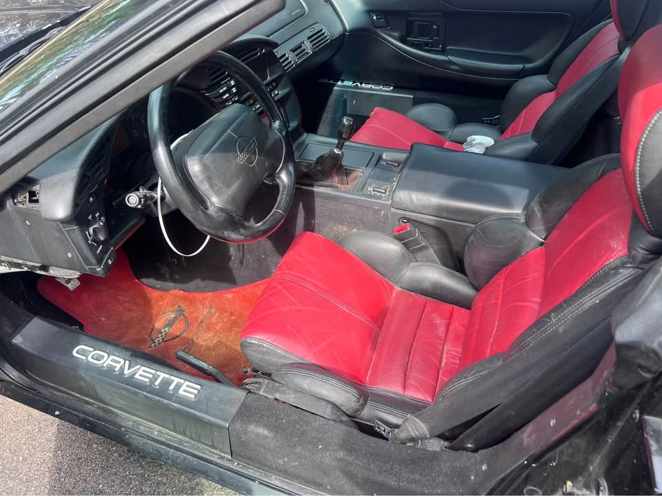 1996 Chevrolet Corvette C4 - Image 17 of 21