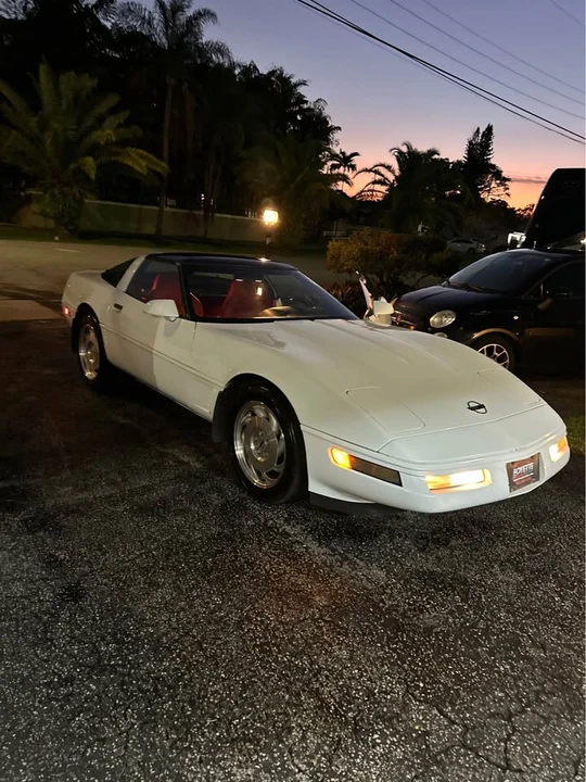 1996 Chevrolet Corvette C4 - Image 5 of 7