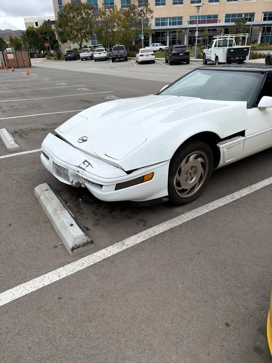 1996 Chevrolet Corvette C4 - Image 2 of 11