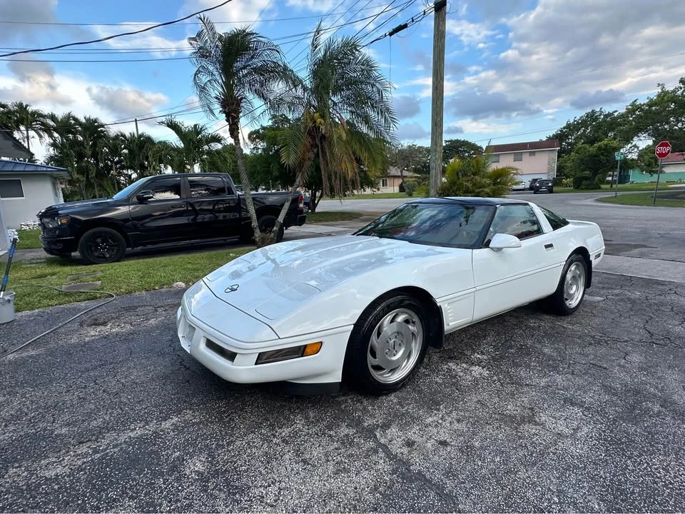 1996 Chevrolet Corvette C4 - Image 8 of 13