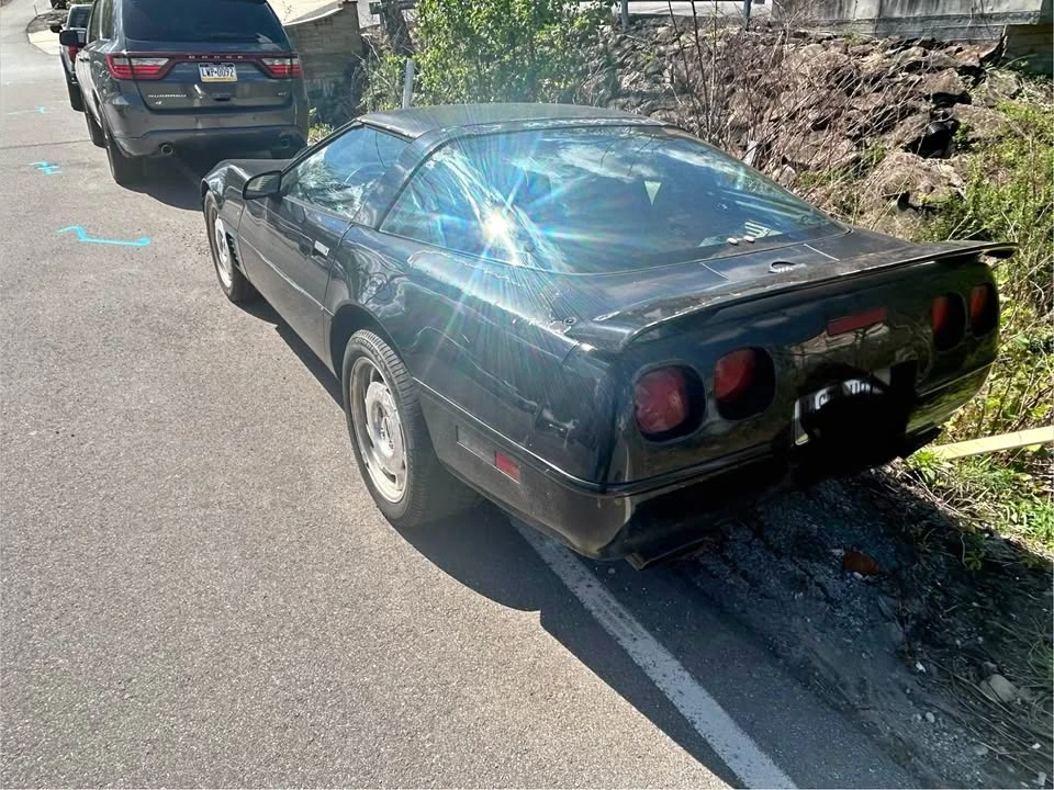1996 Chevrolet Corvette C4 - Image 1 of 5