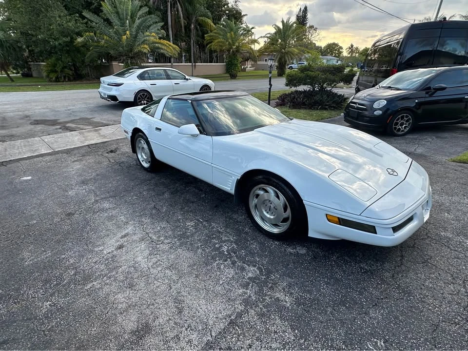 1996 Chevrolet Corvette C4 - Image 10 of 13