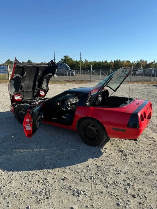 1996 Chevrolet Corvette C4 - Image 7 of 13