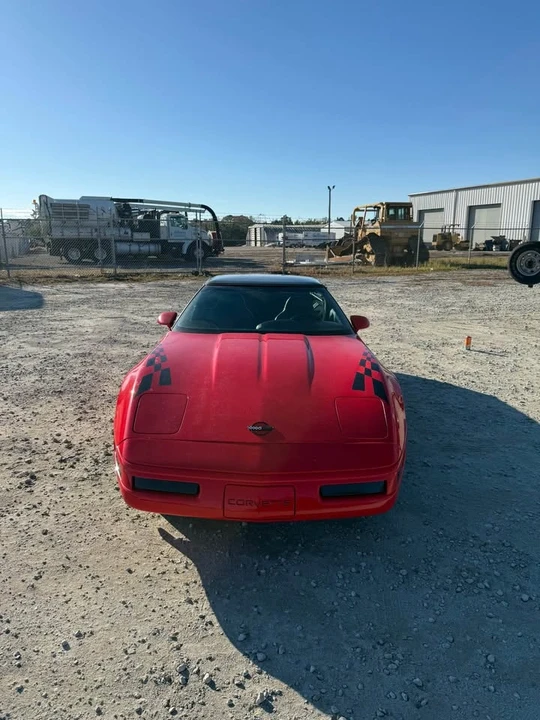 1996 Chevrolet Corvette C4 - Image 2 of 13