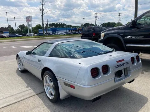 1996 Chevrolet Corvette C4 - Image 3 of 12