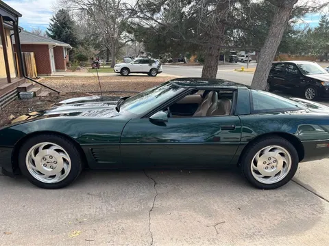 1996 Chevrolet Corvette C4 - Image 2 of 18
