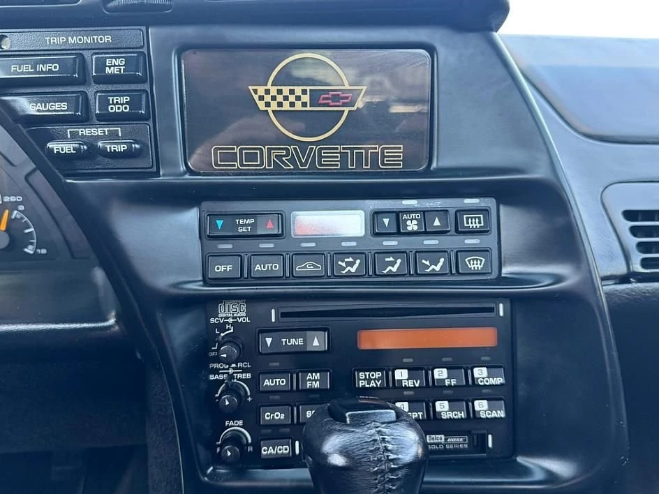 1996 Chevrolet Corvette C4 - Image 13 of 20