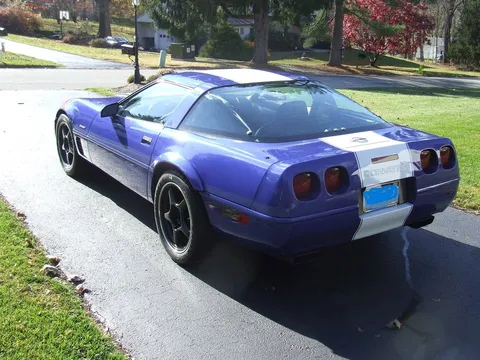 1996 Chevrolet Corvette C4 - Image 4 of 16