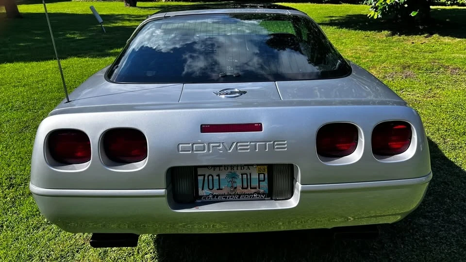 1996 Chevrolet Corvette C4 - Image 2 of 20