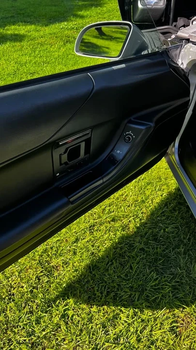 1996 Chevrolet Corvette C4 - Image 19 of 20