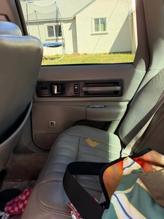 1996 Chevrolet Impala 7th Gen - Image 12 of 14