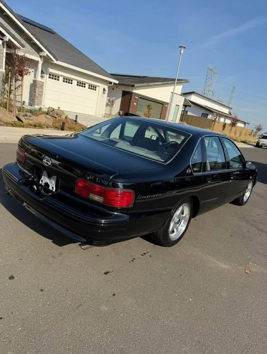 1996 Chevrolet Impala 7th Gen - Image 5 of 17