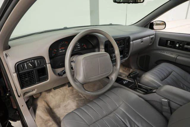 1996 Chevrolet Impala 7th Gen - Image 8 of 17