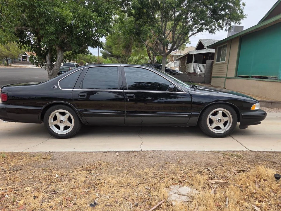 1996 Chevrolet Impala 7th Gen - Image 10 of 22
