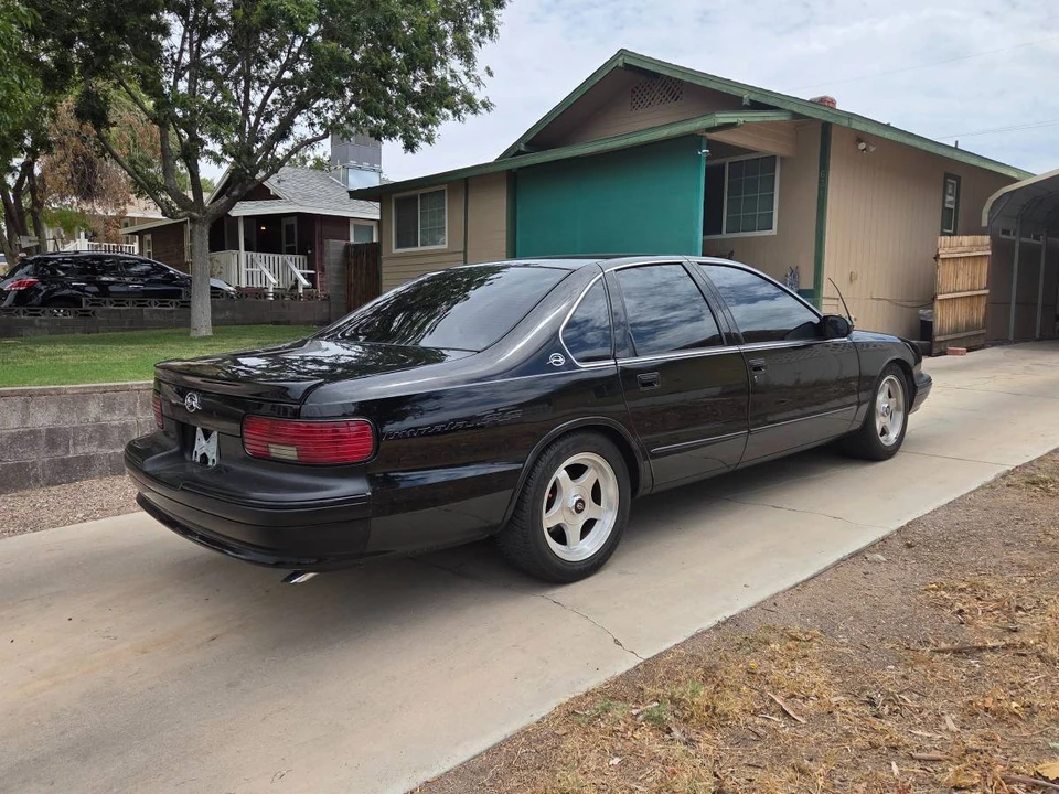1996 Chevrolet Impala 7th Gen - Image 8 of 22